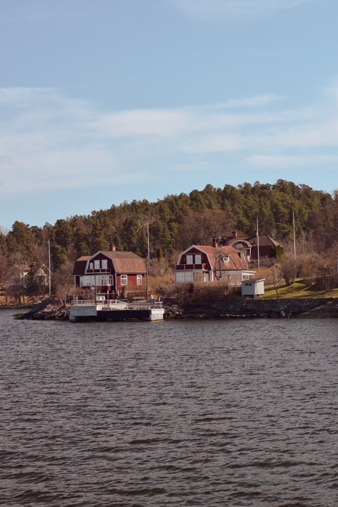 A traditional house on an island in Stockholm from a boat tour through the archipelago’s of Stockholm